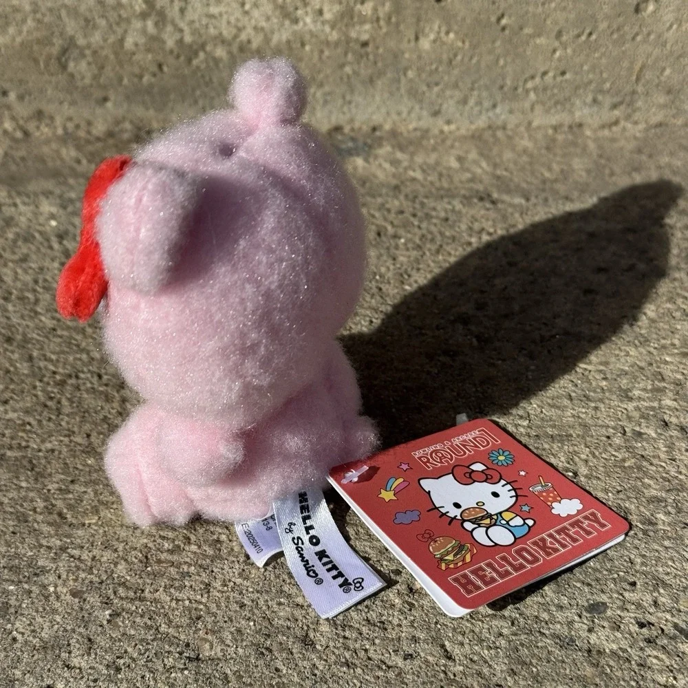 NWT Sanrio Hello Kitty Pink Bear Costume Plush (X-Small - 3.5in)‎ [ROUND ONE]